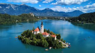 *** Bled 2026 ***

Was Erik und Richard für eine spektakuläre Session am legendären Bled erlebt haben, seht ihr in den folgenden Beiträgen auf unserer Seite ...

Ihr könnt gespannt sein, hier schon mal ein kleiner Vorgeschmack !

[WERBUNG] 
🌐 Alle Produkte: auf unserer Homepage
📸 Fangbilder: schick sie uns per DM!

📞 Kontakt:
📱 WhatsApp: 0171 2736310
📧 carptimebaits@web.de
💬 Instagram & Facebook DM

Ein gewaltiger Schippi- gemeinsam im Team zum Erfolg

Dazu bald mehr 🧡🧡